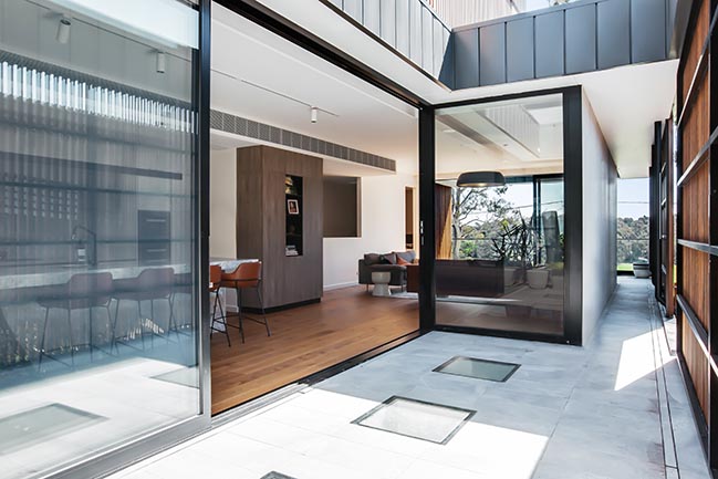 Kew East House by Jost Architects