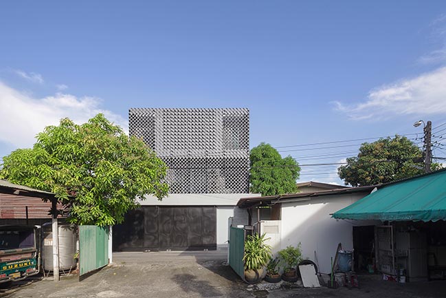 Phra Pradeang House by all(zone)
