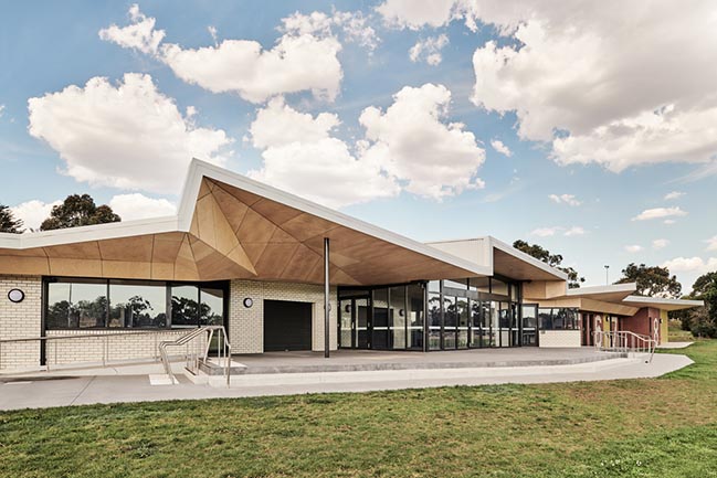 Dendy Park Sporting Pavilion by CohenLeigh Architects