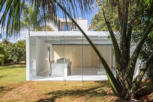 Little House by Daher Jardim Architecture