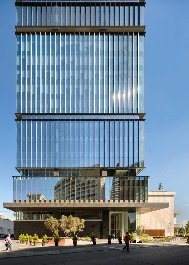 Andares Corporate Building by Sordo Madaleno Arquitectos