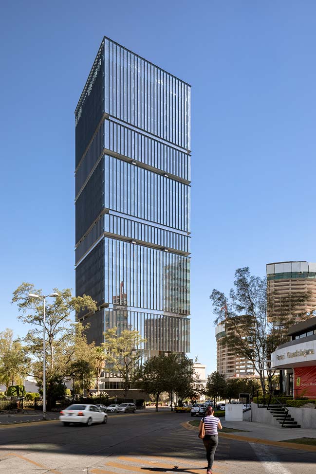 Andares Corporate Building by Sordo Madaleno Arquitectos