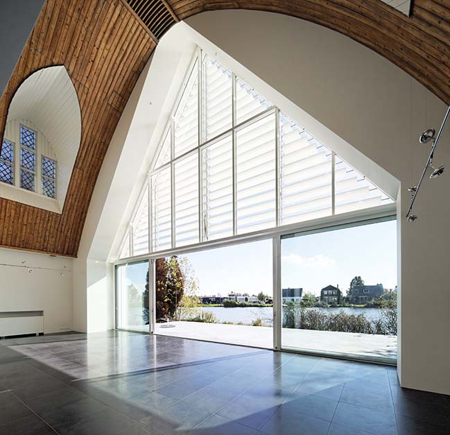 A house in a church by Ruud Visser Architecten