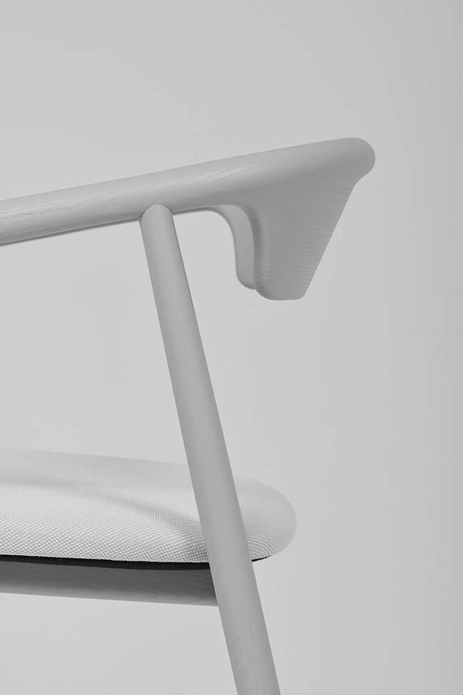 Foster + Partners' Mattiazzi Leva chair unveiled at Milan Design Week