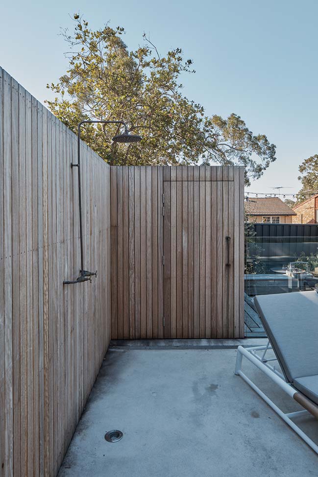 Tiny Haus in Sydney by Ironbark Architecture
