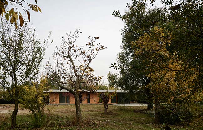 Countryside Villa by MIDE architetti
