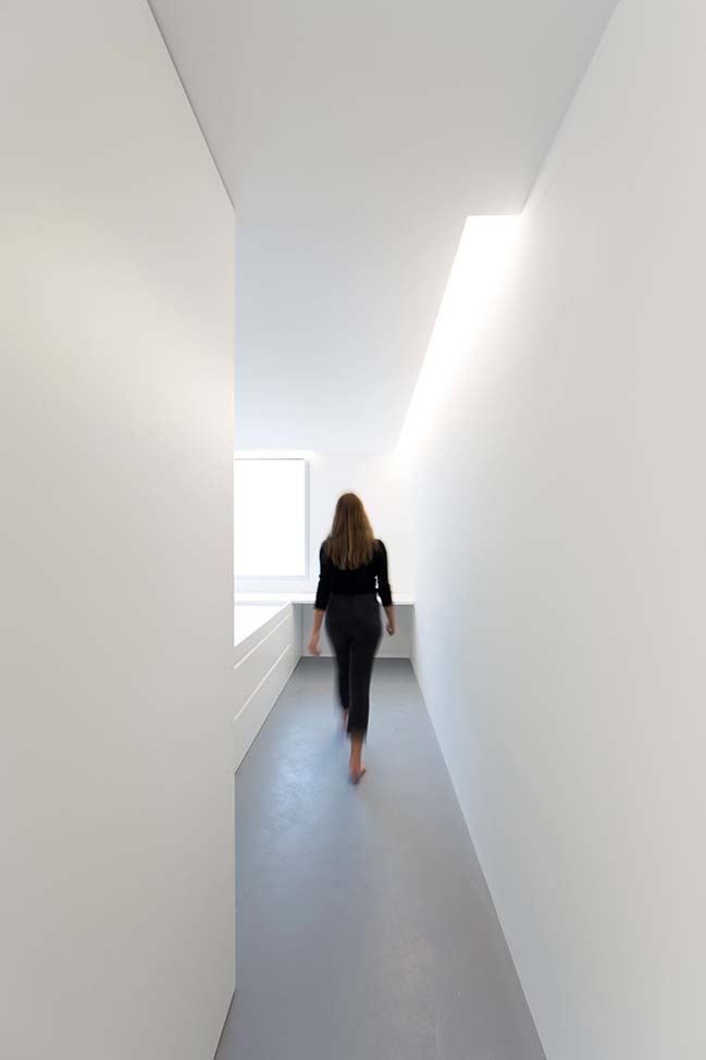 The Fourth Room by Fran Silvestre Arquitectos