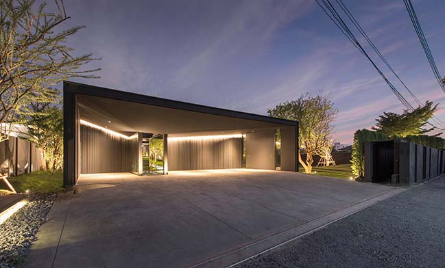 Y/A/O Residence by Octane architect & design