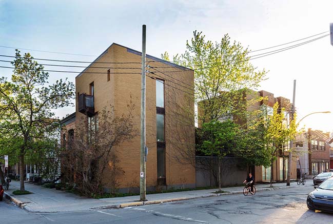 Maison Atelier in Montréal by yh2 architecture