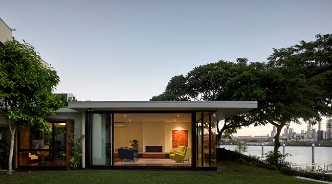 River Room / Pavilion for S and P House by Shane Thompson Architects