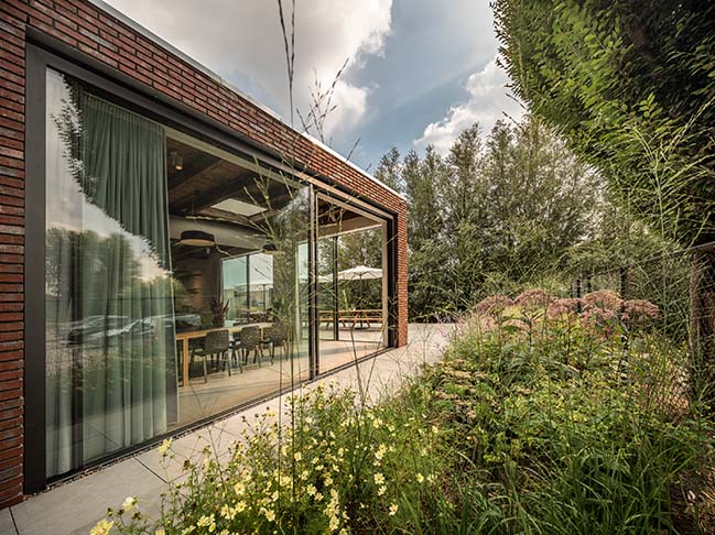 HofmanDujardin transforms warehouse into lively Office Villa