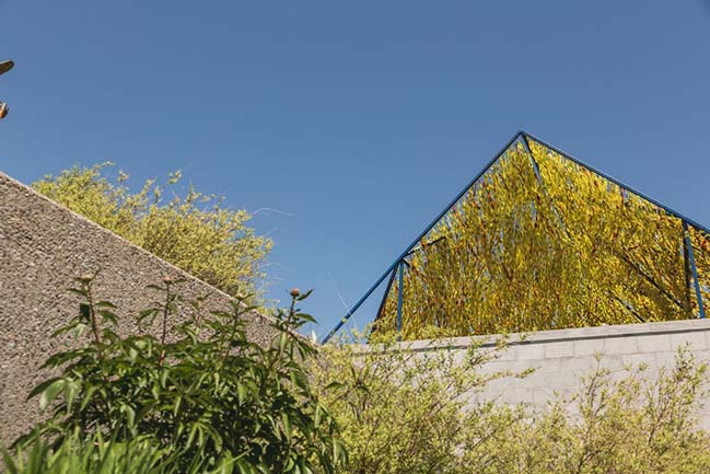 Roof Line Garden II and Swing Line Garden by Coryn Kempster Julia Jamrozik