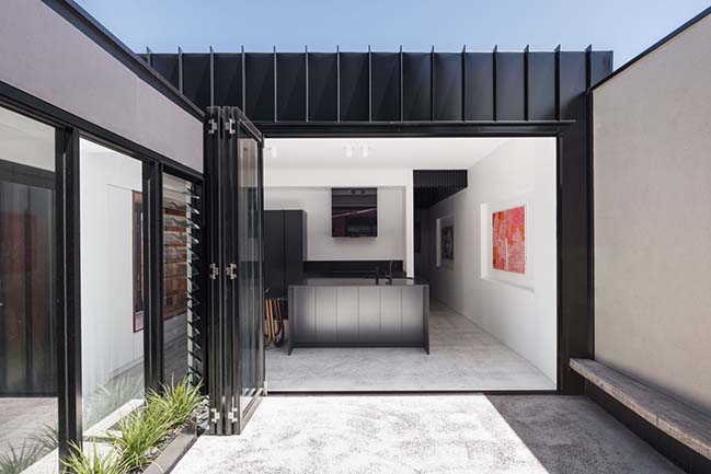 King George by Robeson Architects