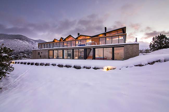 CS House by Alric Galindez Arquitectos