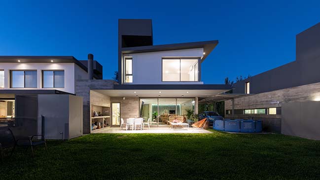 Housing H2 by IASE ARQUITECTOS