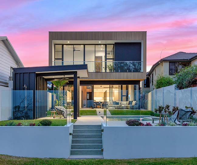 Tannum Sands House by Sarah Waller Architecture