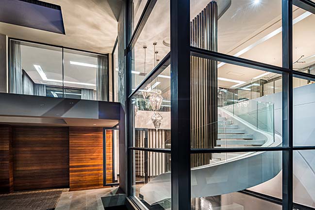 YNE House by Metropole Architects