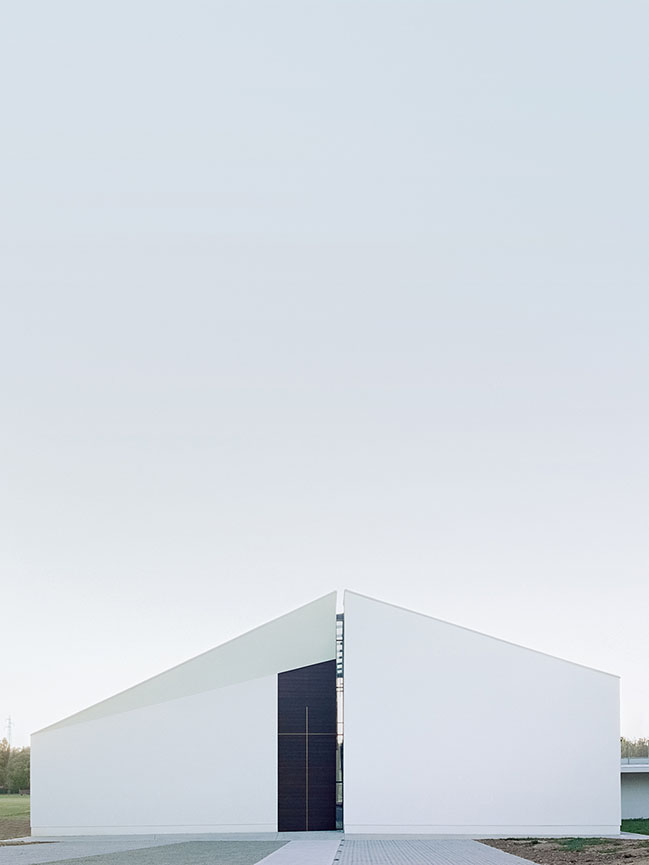 Church of the Penitent Thief by INOUTarchitettura / LADO architetti / LAMBER + LAMBER