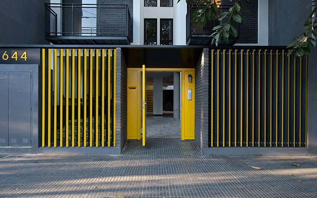 CASA 40 Building by Quaranta and Coraglio Arquitectos
