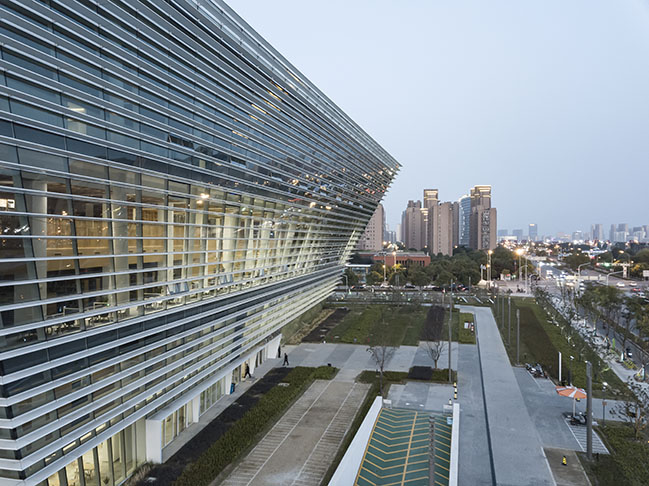 First library in China with an intelligent storage system by gmp Architekten