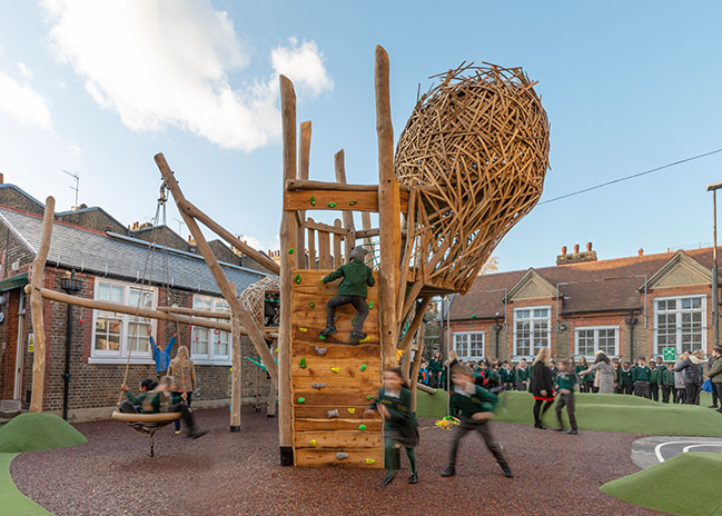 Park Walk Primary School playground by Foster + Partners