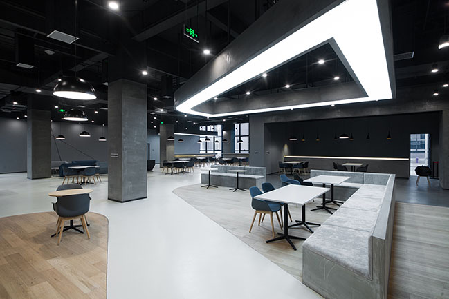 Byton Production Base - A Workspace defines lifestyle Office by inDeco
