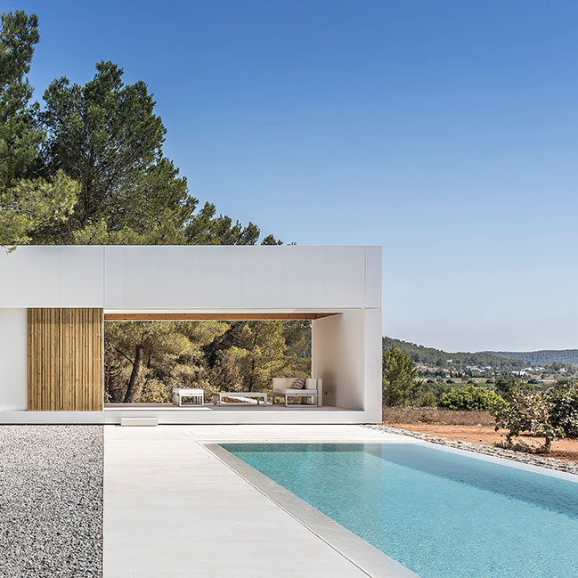 A house in Sant Mateu by Marià Castelló Architectures