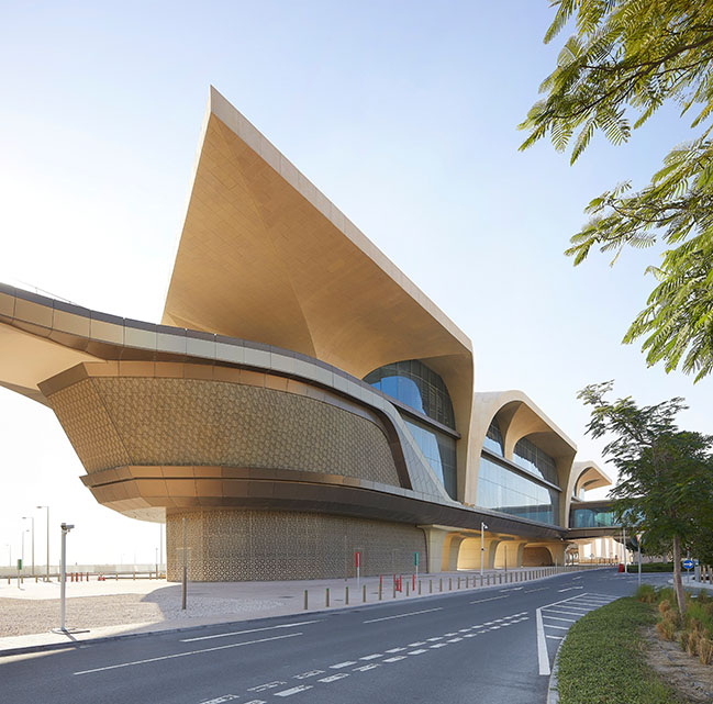 The First Sations on Doha Metro Network by UNStudio completed