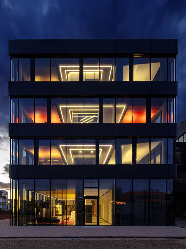 Wörwag Headquarters by Ippolito Fleitz Group