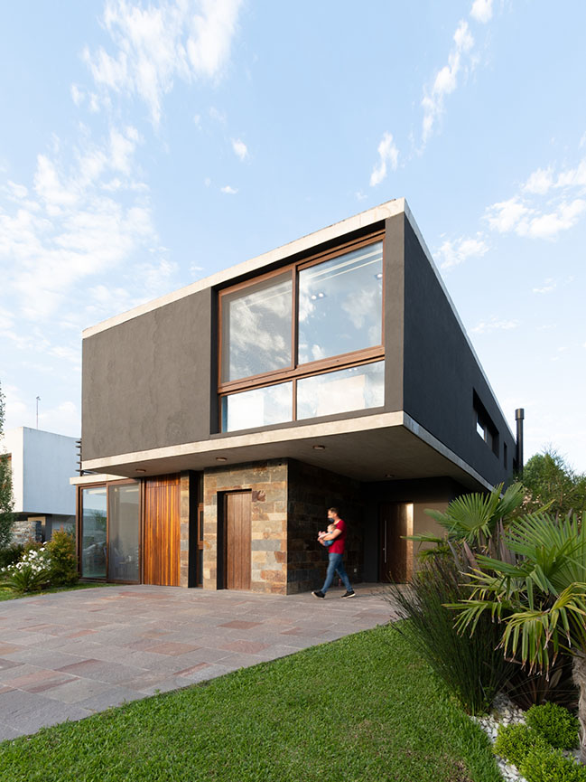 LN House by además arquitectura