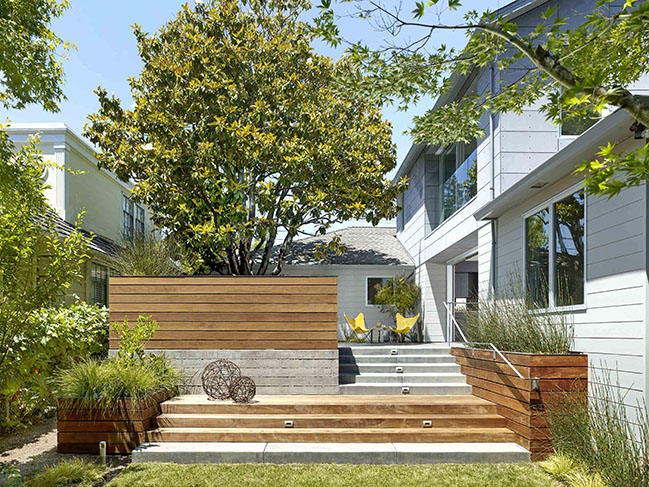 Hazel Road Residence: A renovation and addition to a 1950s home in Berkeley by Buttrick Projects Architecture+Design