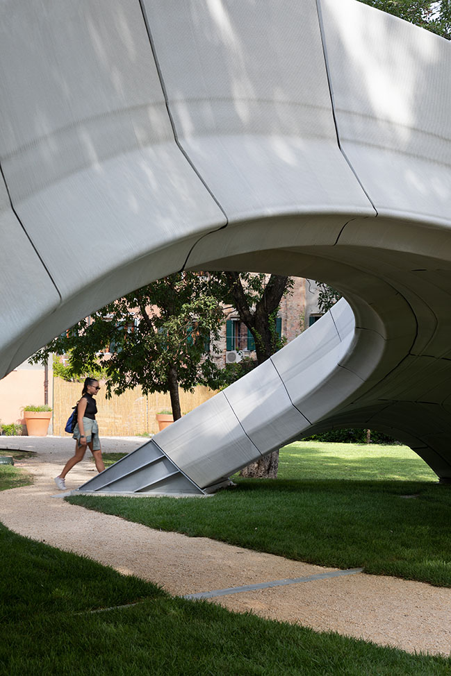 Striatus - A first of its kind 3D concrete printed arched bridge - now open