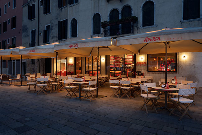 Terrazza Aperol opens in Venice by Vudafieri-Saverino Partners