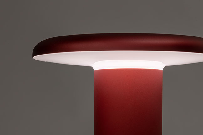Artemide Takku by Foster + Partners - a versatile, battery-powered lamp launches at Milan Design Week 2021