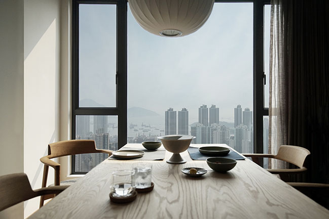 Sham Shui Po Penthouse by Hintegro