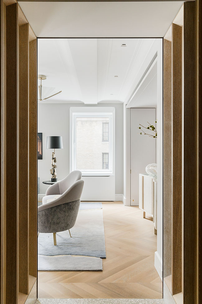 Carnegie Hill Apartment by MKCA