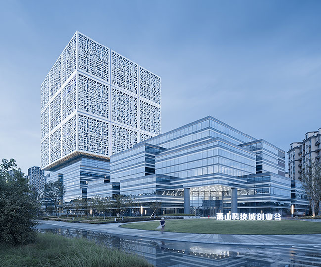 Cube | Xiaoshan Innovation Polis · Pioneer Valley by UAD