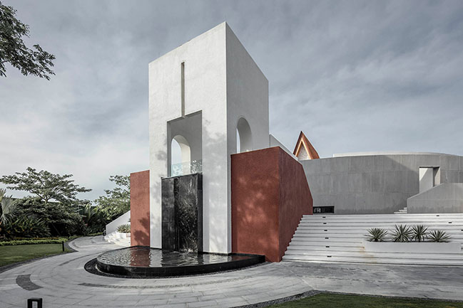 Dysis Chapel of Poly Shallow Sea, Sanya by Shanghai United Design Group Co., Ltd