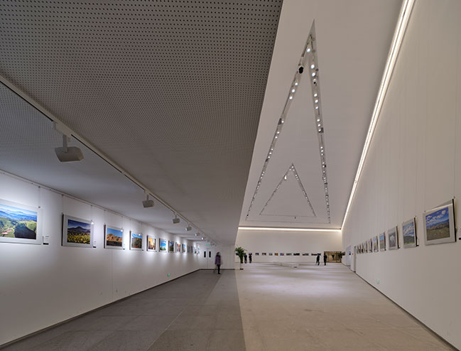 Datong Art Museum by Foster + Partners opens to the public