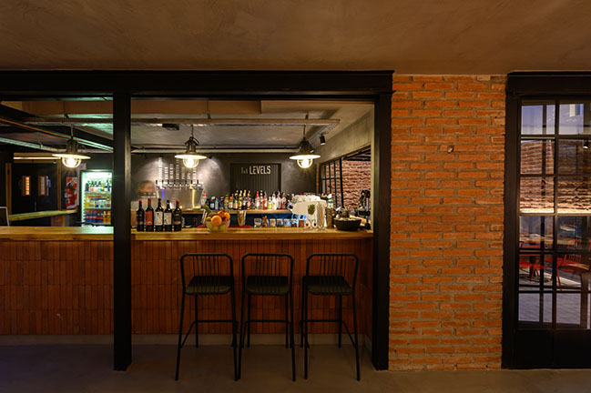 Levels Bar by MURO Arquitectos