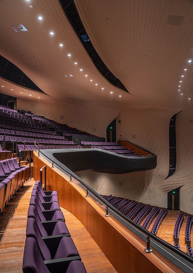 BaoAn Performing Arts Centre by Rocco Design Architects