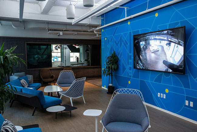 Interdisciplinary Architecture Completes Studio for LinkedIn in Empire State Building