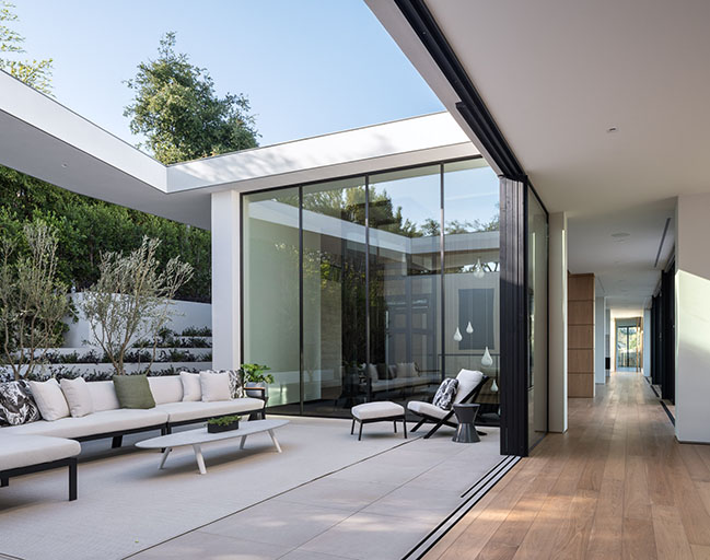 House on Siena Way, Bel Air by SPF:architects