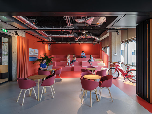 Interior design for the new Unilever Benelux HQ by Mecanoo
