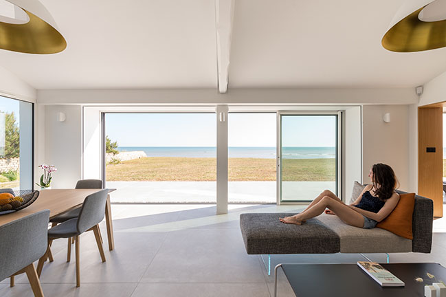A House with a View by Martins | Afonso atelier de design