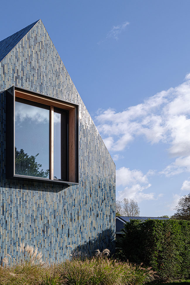 Villa BW cladded with multicoloured glazed tiles by Mecanoo