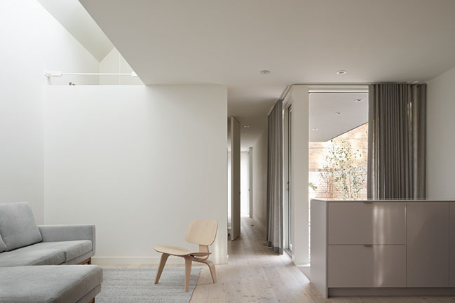 Craven Road Cottage by Anya Moryoussef Architect