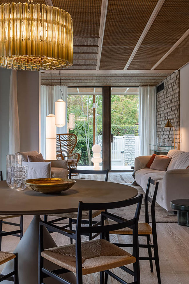 Mediterranean charm: a new Villa in Tuscany by Vudafieri-Saverino Partners