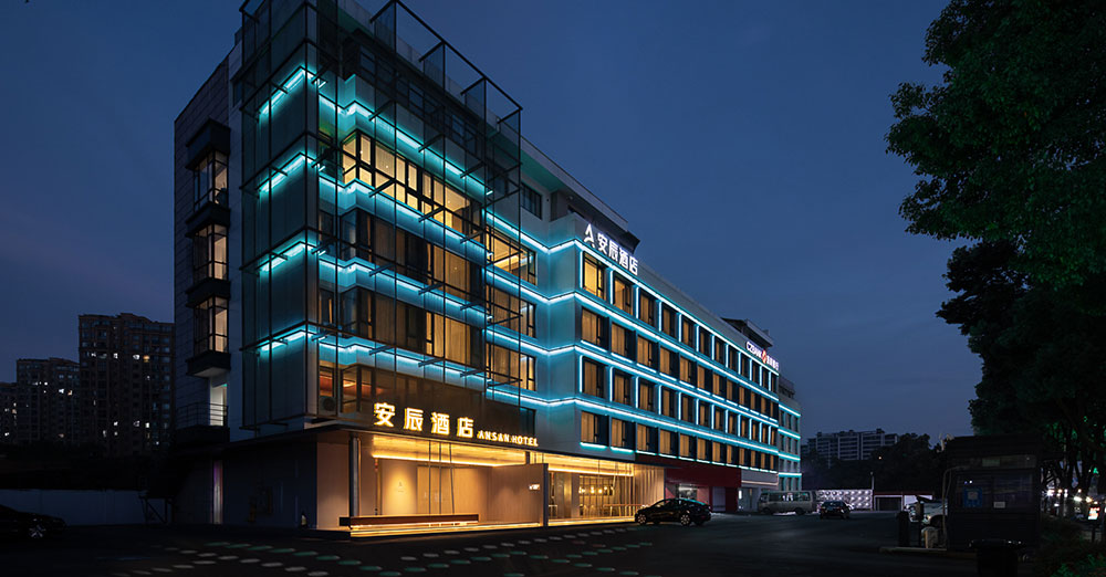 Ansan Hotel by WJ STUDIO | City Window