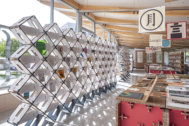 Cardboard-formed Exhibition Space 2.0 - Xinyang Book Market: Books 'N Tea by LUO studio